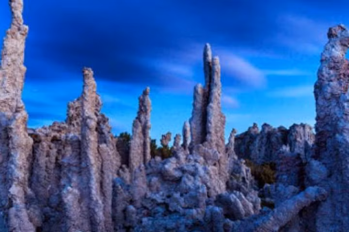 Ngắm những tháp đá độc đáo như trên hành tinh lạ