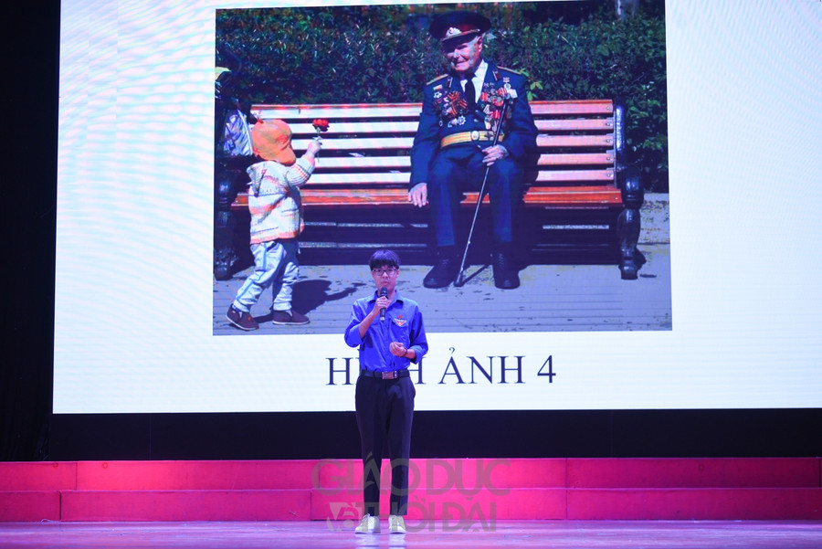 Từ những bức tranh chủ đề sâu sắc và đa nghĩa, các thí sinh đã xây dựng được những bài hùng biện đầy hấp dẫn, gây ấn tượng mạnh đến khán giả về bản lĩnh, ý chí và khát vọng của thanh niên; giữ lửa và truyền lửa; sứ mệnh tuổi trẻ.