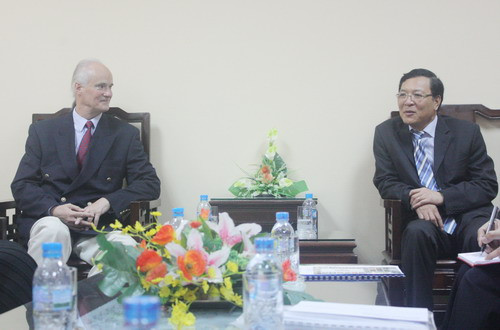 Bộ trưởng Phạm Vũ Luận trong buổi tiếp Hoàng tử Alfred của Công quốc Liechtenstein (Ảnh: gdtd.vn)