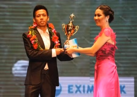 Nguyễn Văn Quyết (Hà Nội T&T) lần thứ hai đoạt giải.