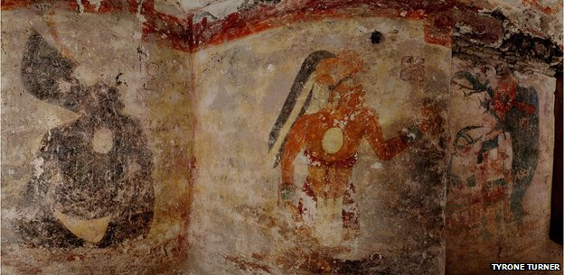 The preservation of the artwork surprised archaeologists, given the dwelling’s shallow depth