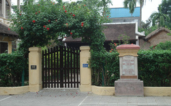 Ngôi nhà 112 Mai Thúc Loan, Huế, nơi Bác Hồ và gia đình sống ở Huế Ngôi nhà 112 Mai Thúc Loan Huế, nơi Bác Hồ và gia đình sống ở Huế