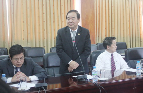 Thứ trưởng Bộ GD-ĐT, Trần Quang Quý phát biểu tại Lễ kí kết (Ảnh: gdtd.vn)