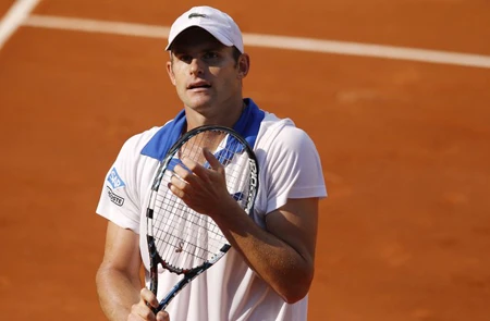 Andy Roddick bật bãi khỏi Roland Garros