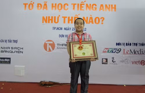 Cậu bé có duyên với kỷ lục