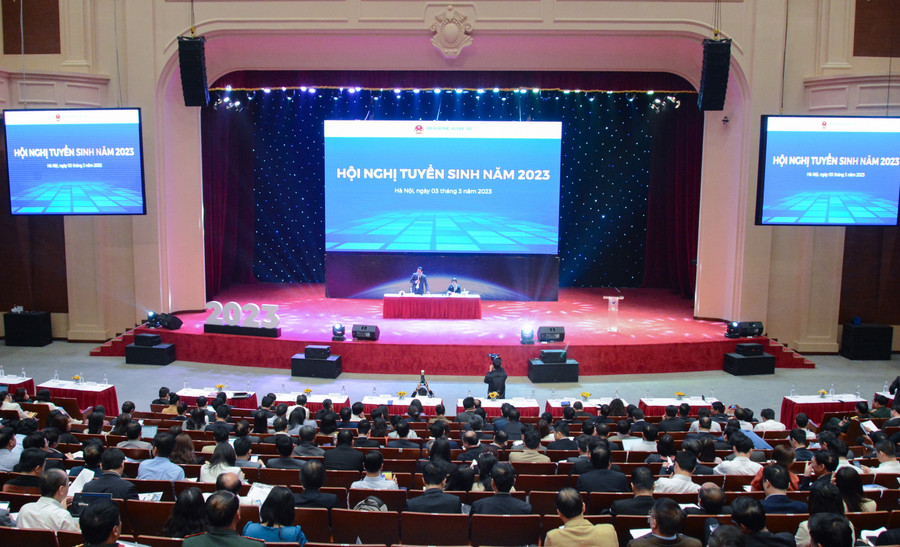 Toàn cảnh Hội nghị.