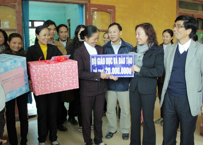 Giáo dục Quảng Bình vươn lên sau lũ kép ảnh 3