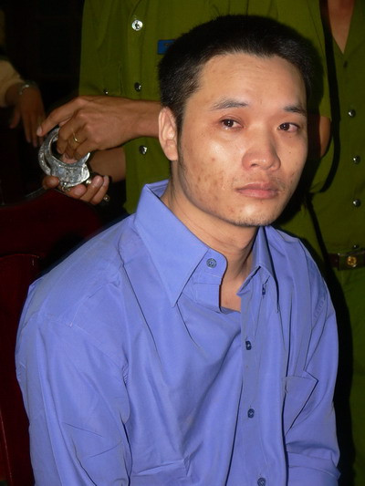 Đối tượng Lư trước giờ xử bắn.