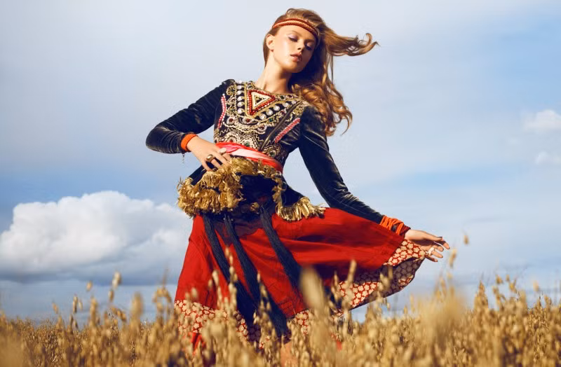 Frida Gustavsson xinh đẹp trong trang phục Bohemian ảnh 3