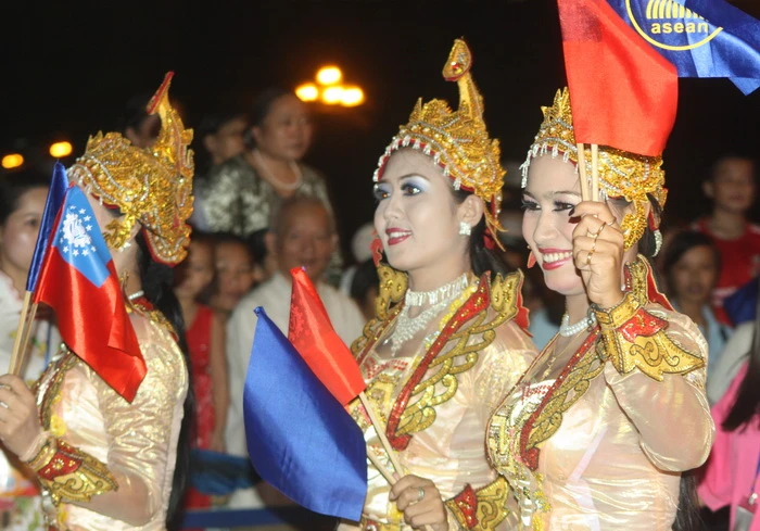 Đặc sắc đêm hội Festival thanh niên các nước Asean + 3