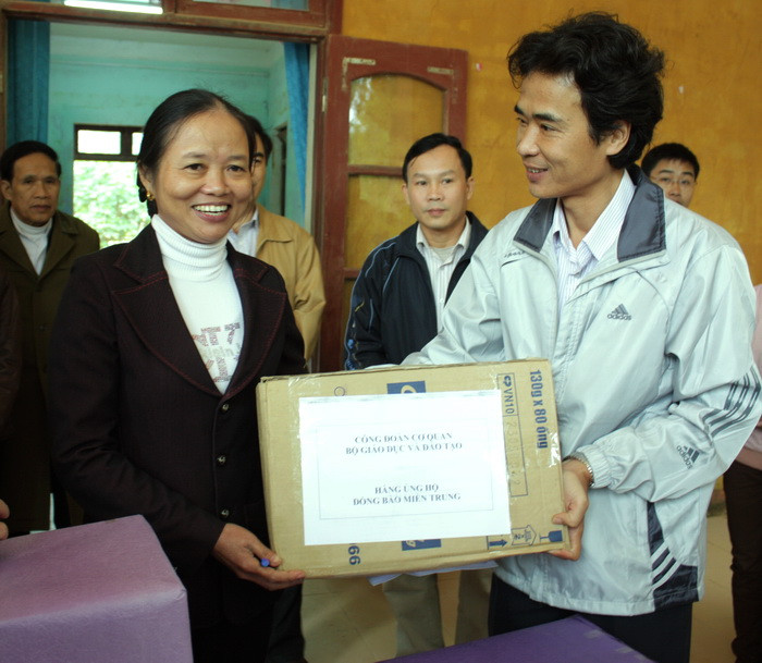 Giáo dục Quảng Bình vươn lên sau lũ kép ảnh 11