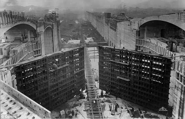 9. Kênh đào Panama