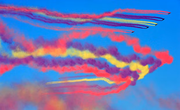 South Korean Air Force fighter airplanes fly over central Seoul during the anniversary of the recovery of the capital in 1950 during the 1950-53 Korean War