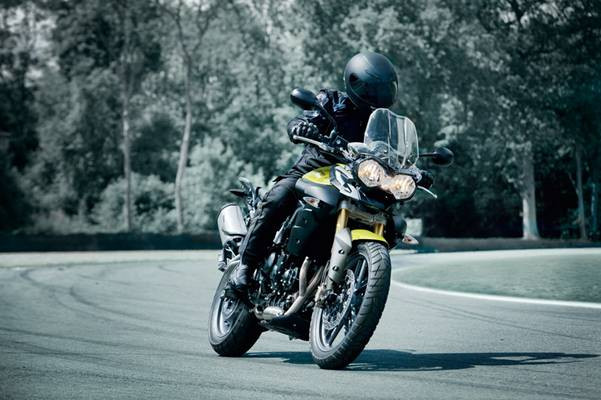 "Lặng người" trước vẻ đẹp của Triumph Tiger ảnh 2 "Lặng người" trước vẻ đẹp của Triumph Tiger ảnh 2