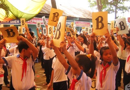 Sức khỏe tâm thần của học trò: “Căng” lắm rồi!