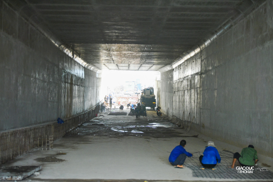 Dự án xây dựng hầm chui Lê Văn Lương (Hà Nội) được khởi công từ tháng 10/2020, với tổng mức đầu tư gần 700 tỉ đồng.