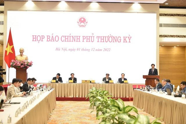 Toàn cảnh họp báo. Toàn cảnh họp báo.