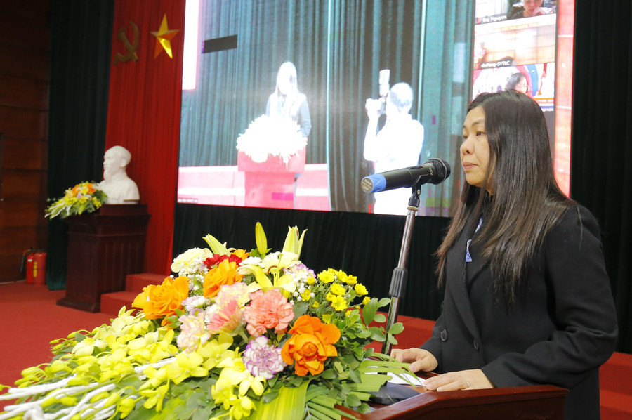 TS Nguyễn Thị Thu Thuỷ phát biểu tại hội thảo.