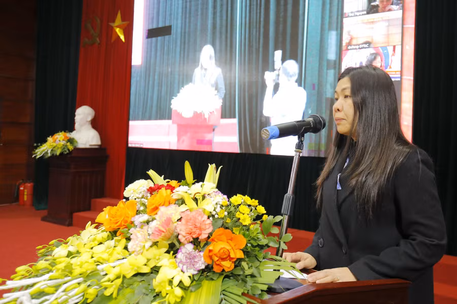 TS Nguyễn Thị Thu Thuỷ phát biểu tại hội thảo.