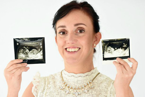 Faye Wilkins mang thai ở hai tử cung riêng biệt. Ảnh:Carters. co-gai-co-2-am-dao-2-tu-cung-tiet-lo-chuyen-mang-thai-1