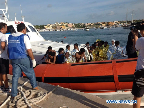 Italia: Số người chết do chìm thuyền có thể vượt 200