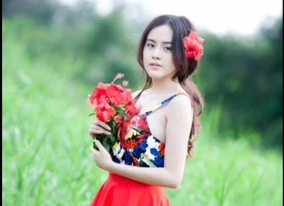 Bà Tưng dao kéo nhái Can Lộ Lộ