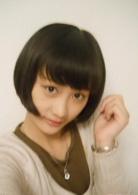 Khuôn mặt xinh đẹp của Chu Thạch trước khi gặp nạn