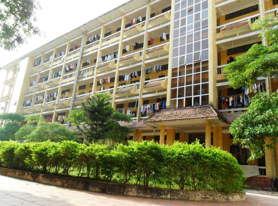 KTX ĐH Sư phạm Hà Nội 2 là một môi trường tốt cho các sinh viên. Sạch sẽ thoáng mát với giá cả không đắt KTX ĐH Sư phạm Hà Nội 2 là một môi trường tốt cho các sinh viên. Sạch sẽ thoáng mát với giá cả không đắt