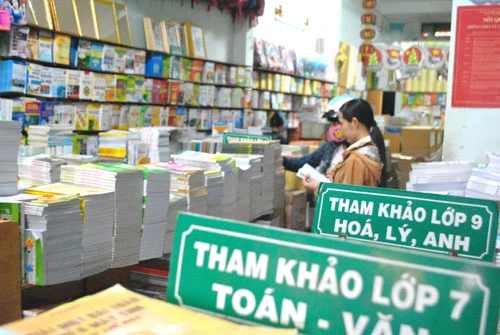 Cấm GV vận động mua sách tham khảo