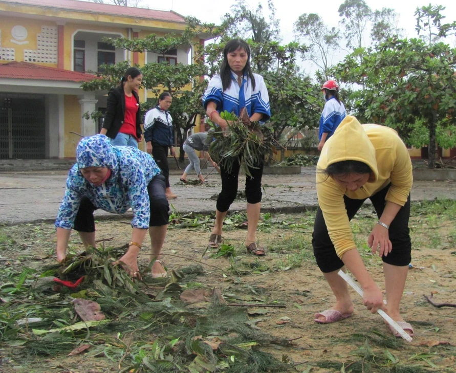 Ngành GD&amp;ĐT Quảng Trị khắc phục hậu quả bão: Chạy đua với thời gian