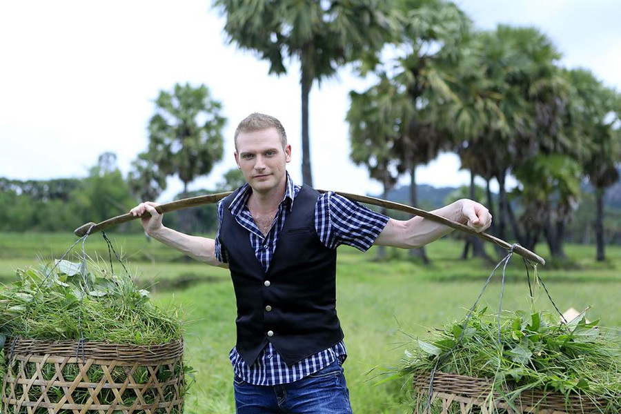 Kyo York hát tiếng Việt như một ca sĩ “xịn” Kyo York hát tiếng Việt như một ca sĩ “xịn”