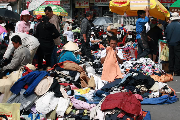 Hàng &quot;bành&quot; khi gió heo may về