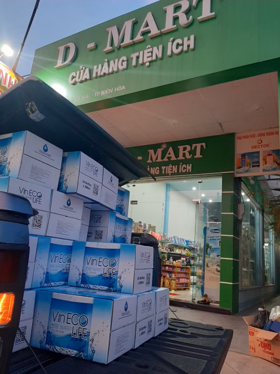 Sản phẩm nước tinh khiết Vin ECOLiFE xuất hiện hầu hết các Trung tâm thương mại, cửa hàng tiện lợi TP Biên Hoà (Đồng Nai) và vùng phụ cận.