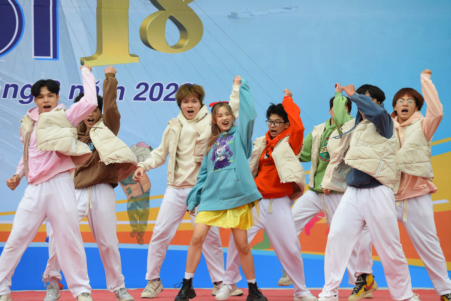 Các tiết mục được các đội của các trường đầu tư công phu. Các tiết mục được các đội của các trường đầu tư công phu.