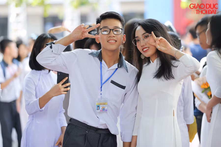 Cười thật tươi nào