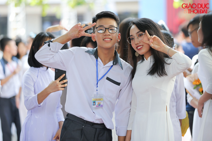 Cười thật tươi nào