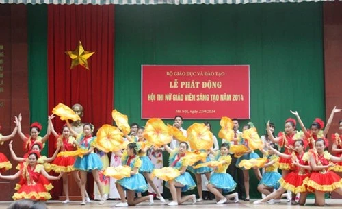 Lễ phát động Hội thi "nữ giáo viên năm 2014" được tổ chức vào tháng 4/2014