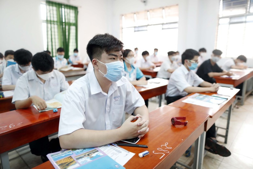 Thí sinh tham dự kỳ thi đánh giá năng lực của ĐHQG TPHCM năm 2022. Ảnh: INT. Thí sinh tham dự kỳ thi đánh giá năng lực của ĐHQG TPHCM năm 2022. Ảnh: INT.