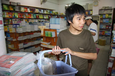 Thị trường phục vụ năm học mới
