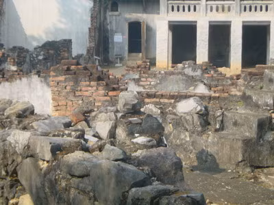 Đến thăm di tích nhà tù Sơn La