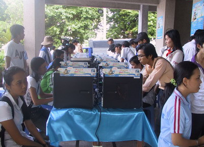 Sôi động ngày Hội máy tính Học đường tại Cần Thơ