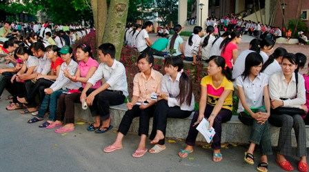 Dự kiến điểm chuẩn ĐH, CĐ 2009