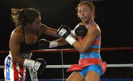 Phụ nữ sẽ được thi đấu quyền anh vào năm 2012