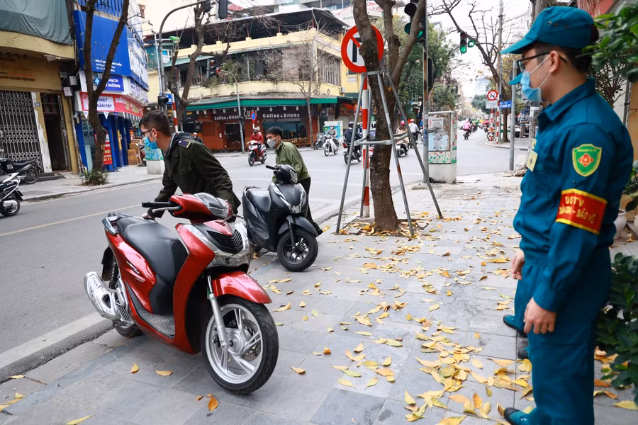 Đối với khách quốc tế, Bộ Văn hóa, Thể thao và Du lịch đang đề xuất Thủ tướng Chính phủ cho phép mở cửa hoàn toàn từ ngày 31/3.