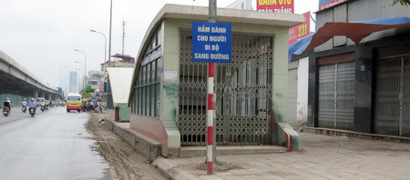 Vắng khách, thiếu quản lý nhiều hầm dành cho người đi bộ “đắp chiếu” Vắng khách, thiếu quản lý nhiều hầm dành cho người đi bộ “đắp chiếu”