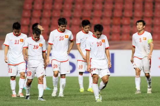 Đội tuyển Việt Nam đã thất bại tủi hổ tại AFF Suzuki Cup 2012