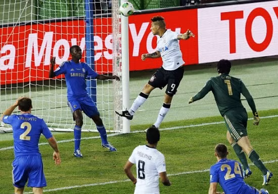 Paolo Guerrero ghi bàn duy nhất của trận đấu Paolo Guerrero ghi bàn duy nhất của trận đấu