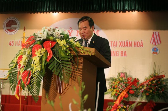 Thứ trưởng Bộ GD&ĐT Trần Quang Quý phát biểu tại buổi lễ