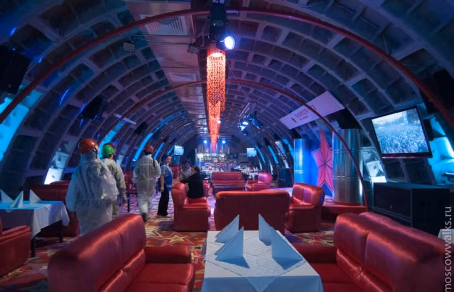 Party like no tomorrow: A Cold War bunker in Moscow designed to protect Soviet leaders in case of nuclear attacks will host the ultimate doomsday party Read more: http://www.dailymail.co.uk/news/article-2251450/End-13th-Baktun-Phew-survived-Mayan-Apocalypse-And-virals-begun-.html#ixzz2Fk2DEuoY Follow us: @MailOnline on Twitter | DailyMail on Facebook