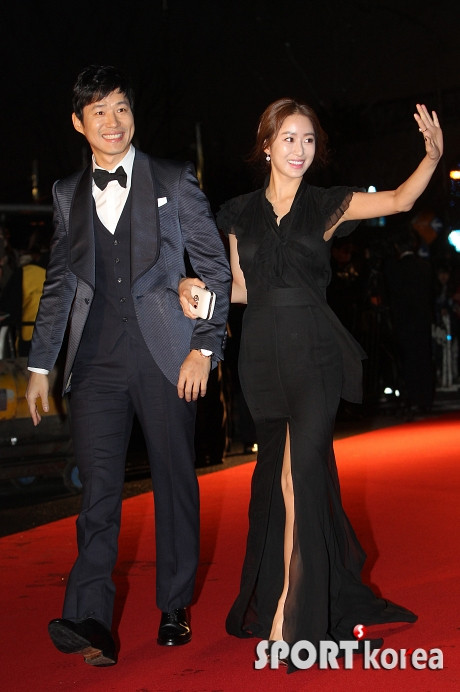 Sao Hàn khoe sắc tại lễ trao giải K-Drama Star Awards ảnh 8